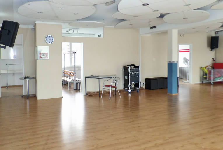 Tanzsaal groß, OG